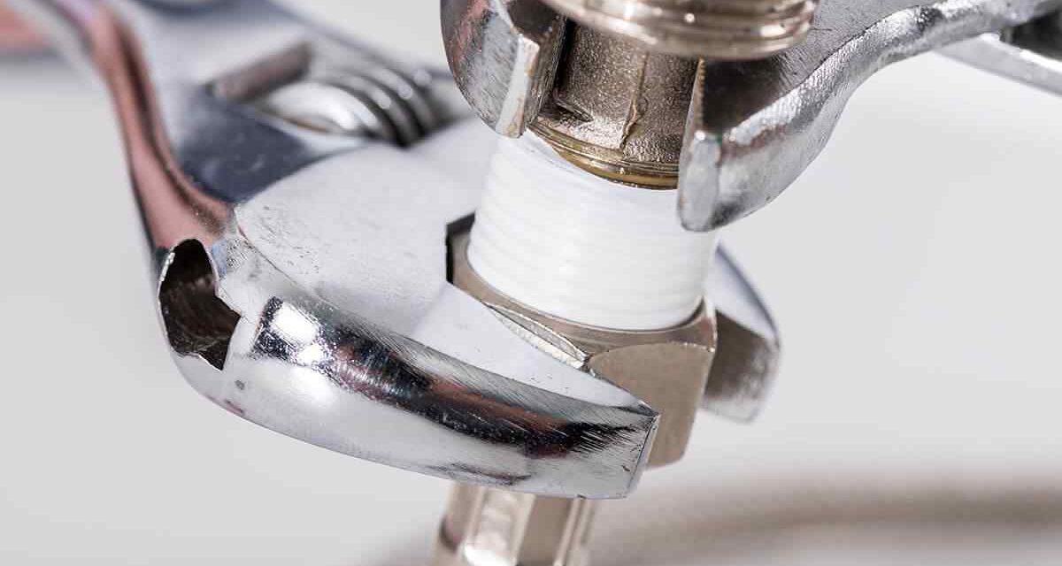 https://oaktreeplumbing.co.za/wp-content/uploads/2018/10/inner_service_04-1200x640.jpg