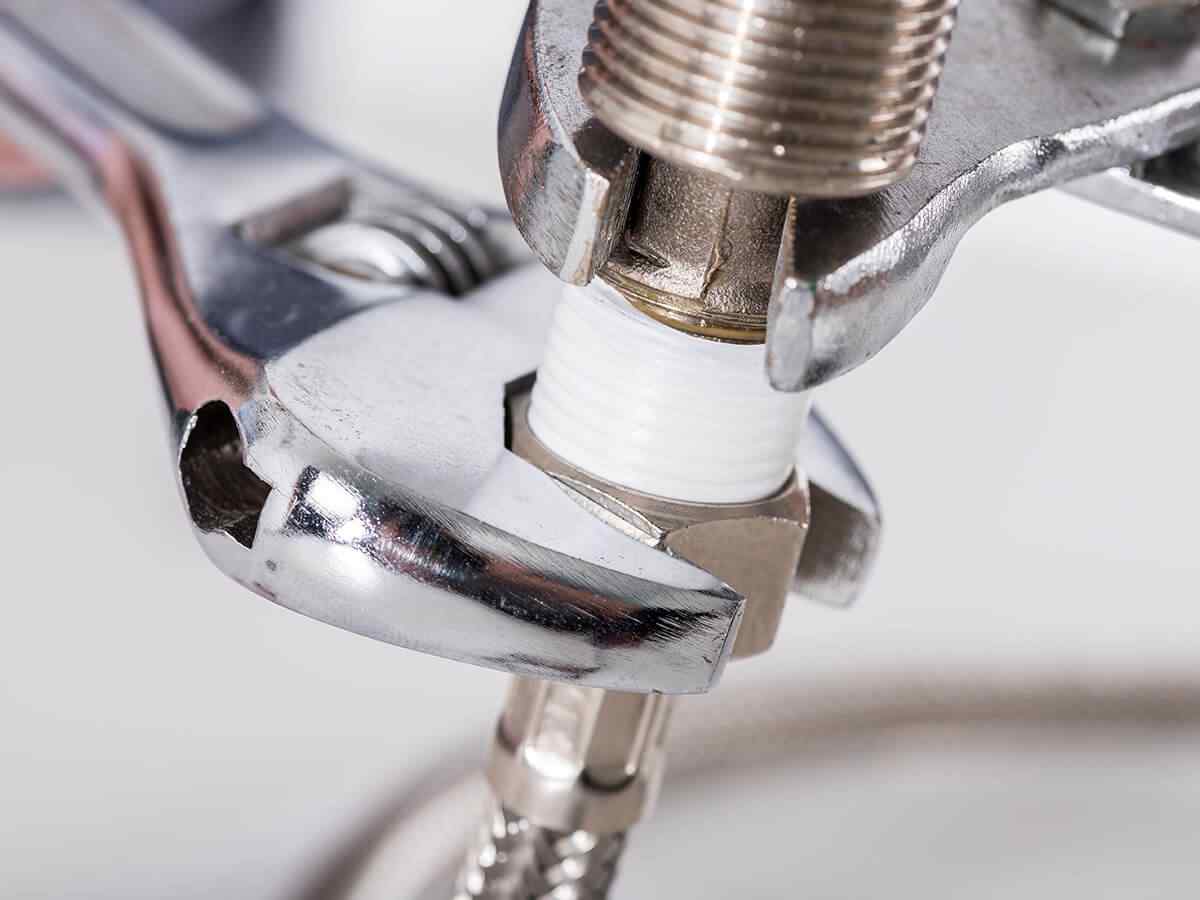 https://oaktreeplumbing.co.za/wp-content/uploads/2018/10/inner_service_04.jpg
