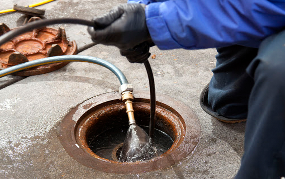 https://oaktreeplumbing.co.za/wp-content/uploads/2025/05/Commercial-Plumbing-6.jpg